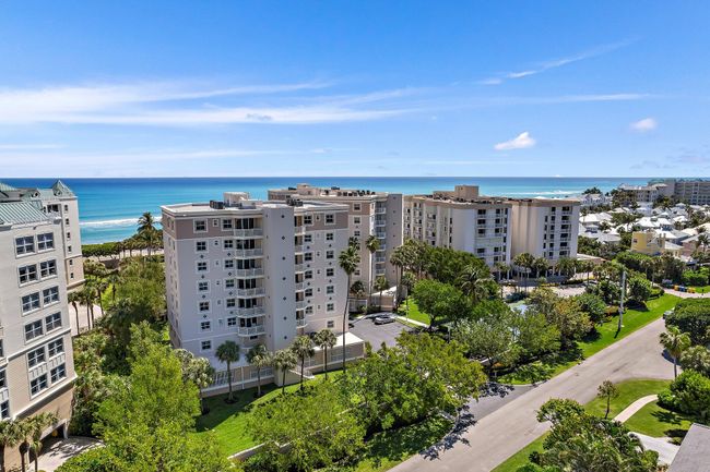APT-122 - 1660 S Highway A1a, Condo with 3 bedrooms, 2 bathrooms and null parking in Jupiter FL | Image 5