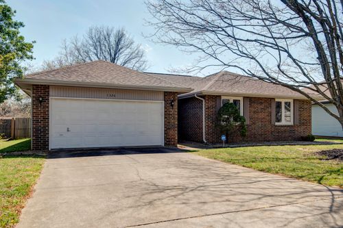 1326 W Lindberg Street, Springfield, MO, 65807 | Card Image
