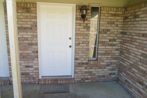 1842 Whispering Oaks Ln, Fort Walton Beach, FL, 32547-7064 | Card Image