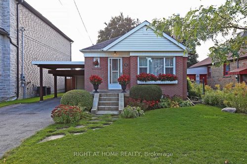 201 Johnston Ave, North York, ON, M2N1H4 | Card Image