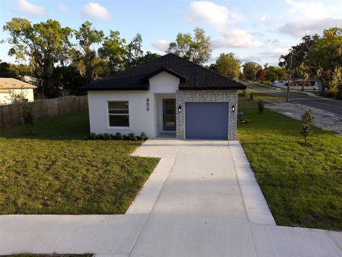 900 E Gottsche Ave, EUSTIS, FL, 32726-3738 | Card Image