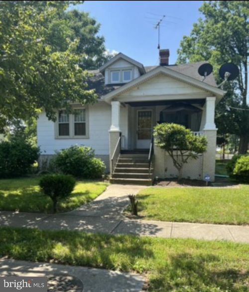 4901 Somerset Rd, RIVERDALE, MD, 20737-1135 | Card Image