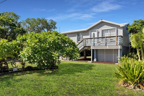 254 Orange Ave, Marathon, FL, 33050-5712 | Card Image