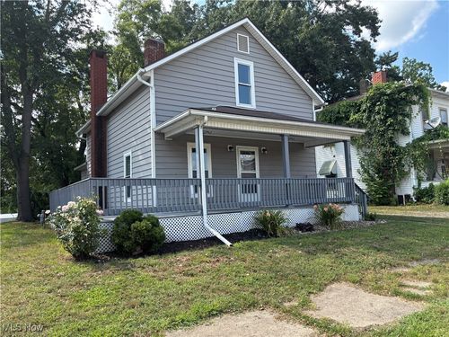 116 6th St Sw, New Philadelphia, OH, 44663-2016 | Card Image
