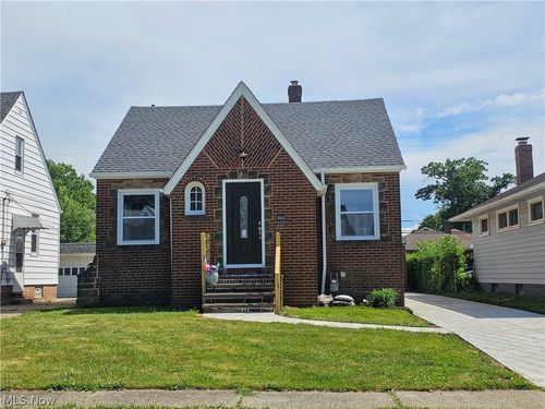6307 Westlake Ave, Parma, OH, 44129-2355 | Card Image