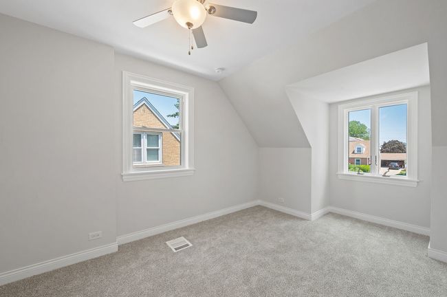 7810 N Neva Ave, House other with 4 bedrooms, 3 bathrooms and 1 parking in Niles IL | Image 26
