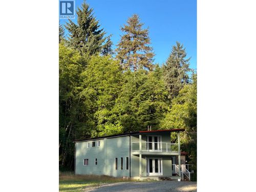 593 Beach Road, Skidegate/Sandspit, BC, V0T1S1 | Card Image