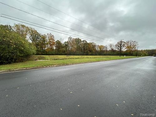 5302 Nasser St, Flint, MI, 48505-1065 | Card Image