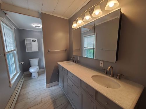 2-526 Canaan St, Canaan, NH, 03741-7627 | Card Image