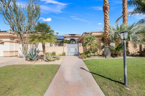 4 Ivy League Cir, Rancho Mirage, CA, 92270-3909 | Card Image