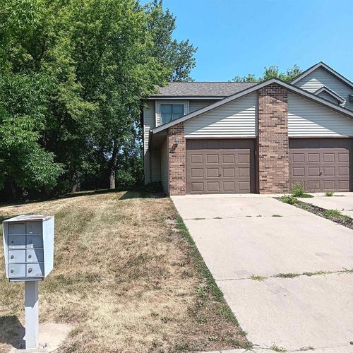 151 Talon Pl, Sun Prairie, WI, 53590-3213 | Card Image