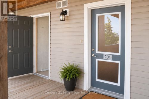 204-10 Brandy Lane Drive, Collingwood, ON, L9Y0X4 | Card Image