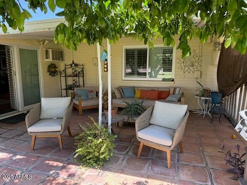 10232 W Snead Cir S, Sun City, AZ, 85351-4204 | Card Image