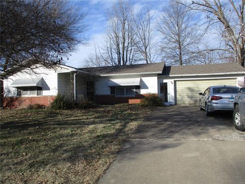 1105 W Shawneetown Trail, Steeleville, IL, 62288 | Card Image