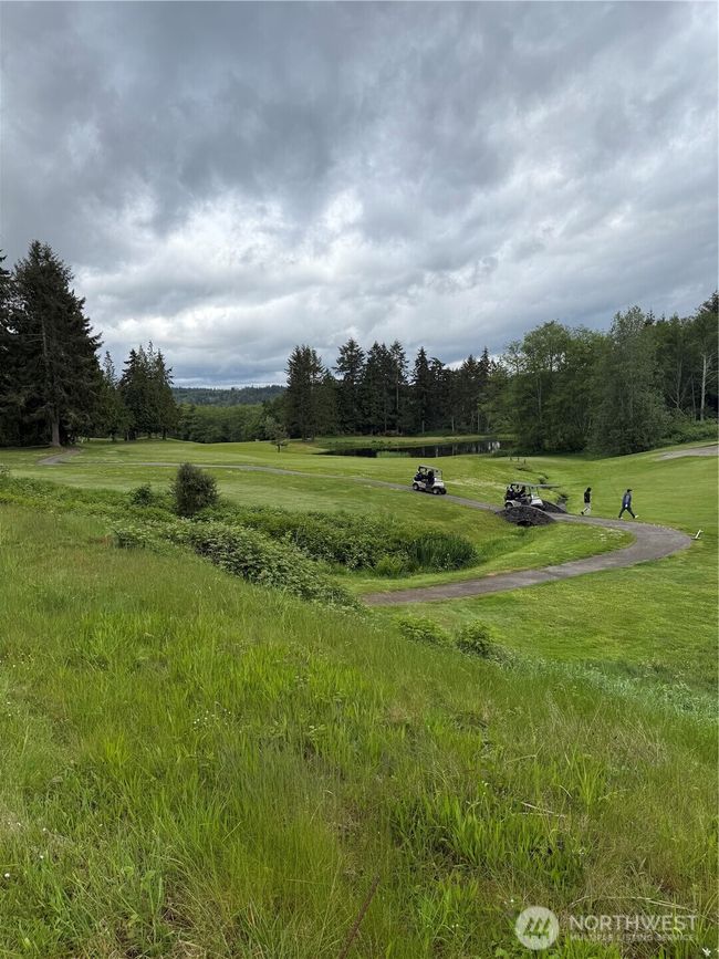 Port Ludlow golf course just 5 minutes from home. | Image 39