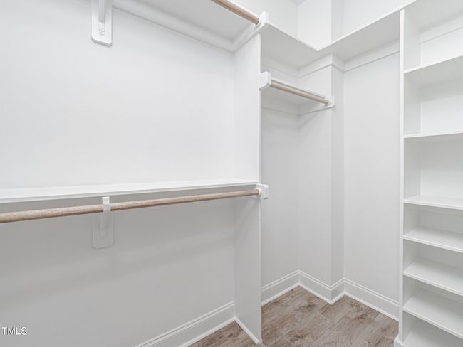 Primary Closet | Image 21