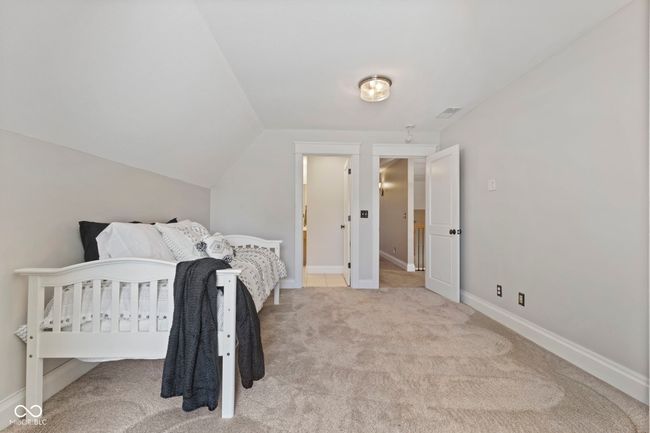 1675 Devonshire Dr, House other with 5 bedrooms, 5 bathrooms and null parking in Seymour IN | Image 69