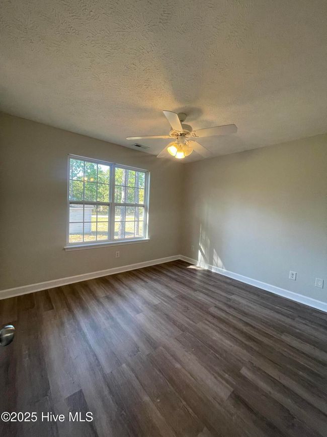 2200 E Boiling Spring Rd, House other with 3 bedrooms, 2 bathrooms and null parking in Southport NC | Image 18
