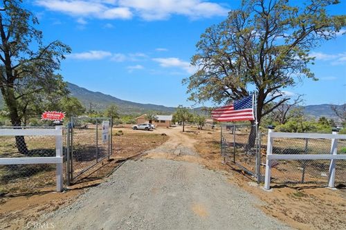 63285 Pinyon Dr, Mountain Center, CA, 92561-3555 | Card Image