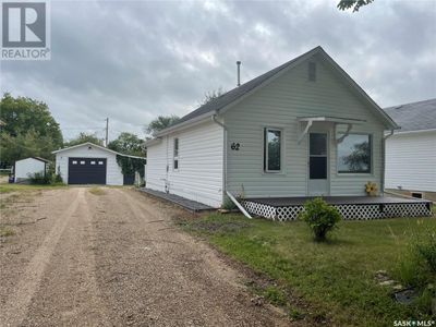 62 4 Th St Se, House other with 2 bedrooms, 1 bathrooms and null parking in Preeceville SK | Image 1