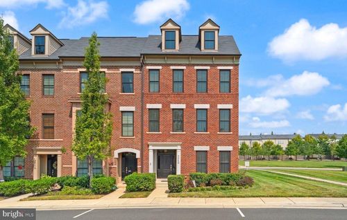 42248 Palladian Blue Ter, BRAMBLETON, VA, 20148-7454 | Card Image