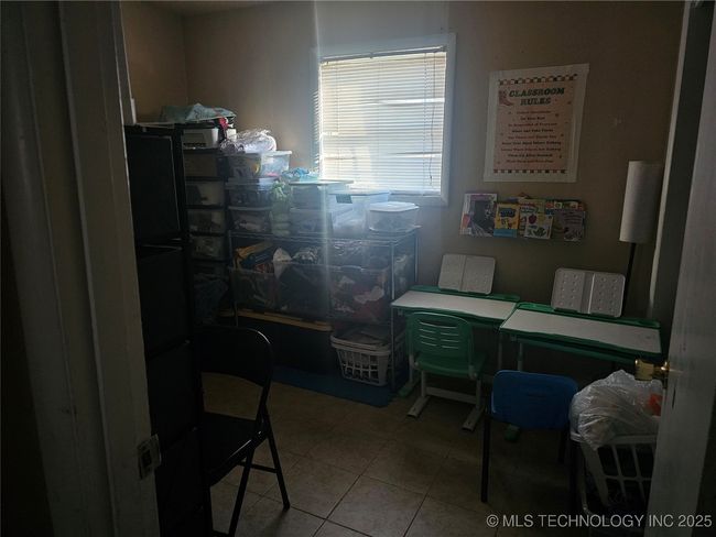 bed 3 | Image 9