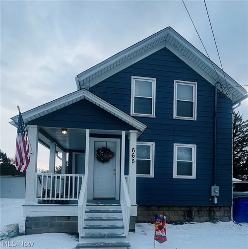 665 Crown Ave, Ravenna, OH, 44266-2801 | Card Image