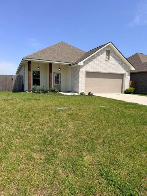 139 S Cypress Park Ln, Belle Chasse, LA, 70037-1698 | Card Image