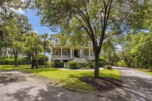 4 Honors Ct, Bluffton, SC, 29910-4982 | Card Image