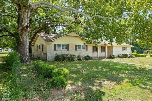 533 Powell St, Luxora, AR, 72358-2417 | Card Image