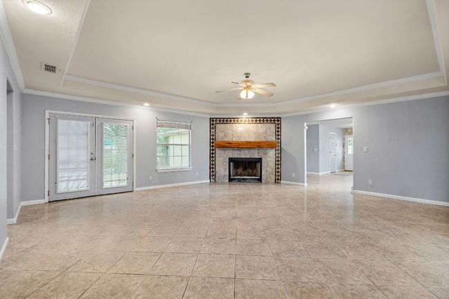 176 Cripple Crk, House other with 4 bedrooms, 3 bathrooms and 12 parking in Cedar Creek TX | Image 10