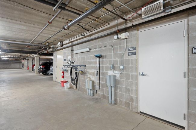 Free carwash area | Image 20