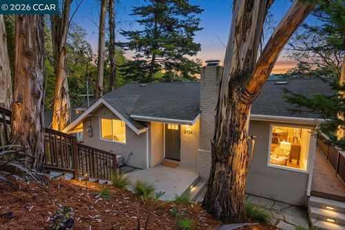 5924 Balboa Dr, Oakland, CA, 94611-2319 | Card Image