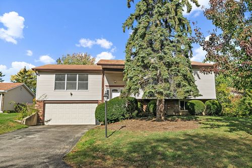 530 Ramblewood Ct, Lake Zurich, IL, 60047-2556 | Card Image