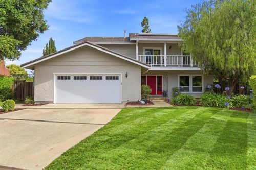 737 Ensign Way, Palo Alto, CA, 94303-4527 | Card Image