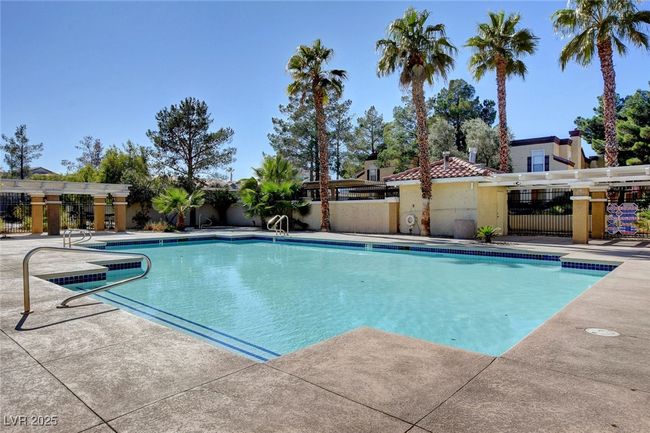 102 - 2801 N Rainbow Blvd, Condo with 2 bedrooms, 2 bathrooms and null parking in Las Vegas NV | Image 39