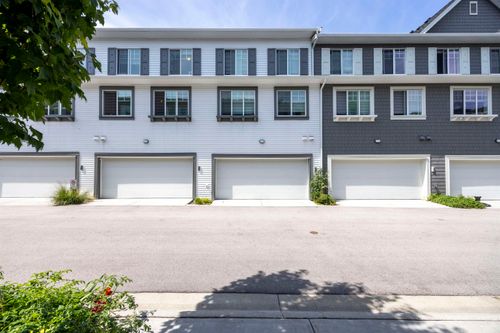 35-15487 99a Ave, Surrey, BC, V3R0G9 | Card Image