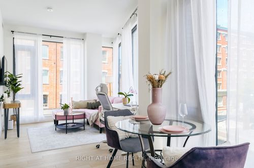 210-2a Church St, Toronto, ON, M5E0E1 | Card Image