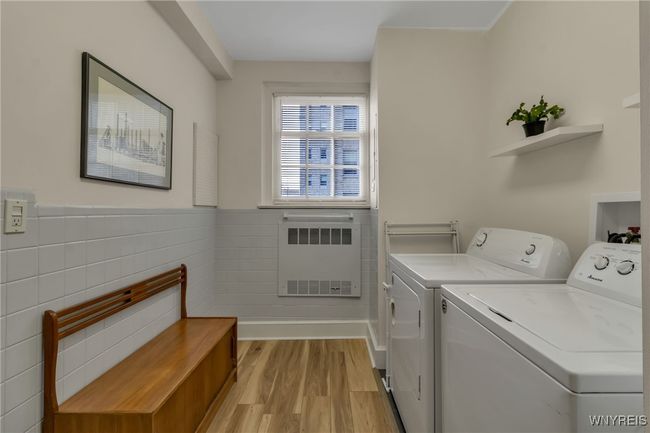 APT-6B - 33 Gates Cir, Condo with 2 bedrooms, 2 bathrooms and null parking in Buffalo NY | Image 25
