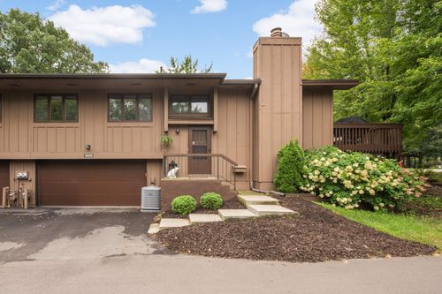 2628 Sumac Ct, White Bear Lake, MN, 55110-5651 | Card Image