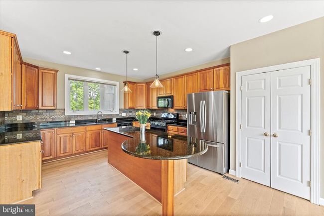 17760 Julie Ann Ct, House other with 4 bedrooms, 4 bathrooms and null parking in HAMILTON VA | Image 4