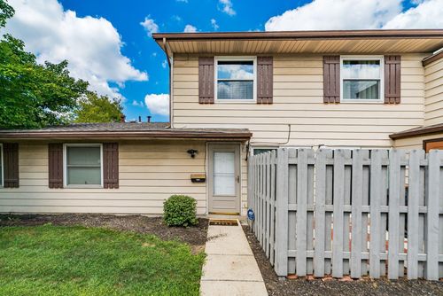 2485 Nassau Dr, Columbus, OH, 43232-7217 | Card Image