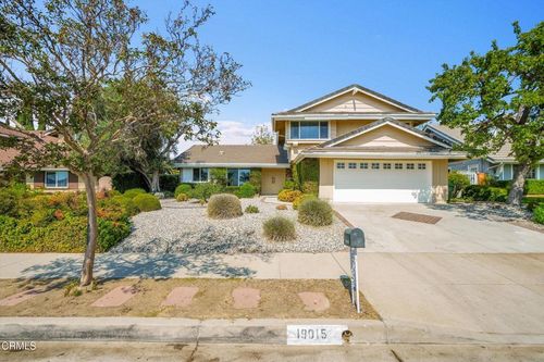 19015 Braemore Rd, Porter Ranch, CA, 91326-1202 | Card Image