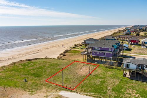 985 Marjorie, Port Bolivar, TX, 77650 | Card Image