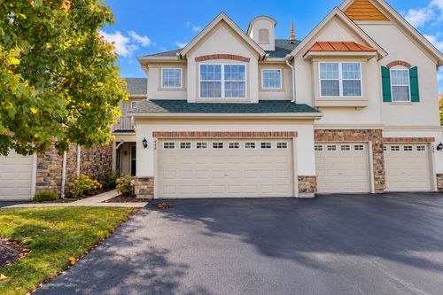446-446 Bay Tree Cir, Vernon Hills, IL, 60061-1235 | Card Image