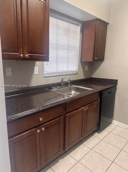 6f-1851 Nw 96th Ter, Pembroke Pines, FL, 33024-3023 | Card Image