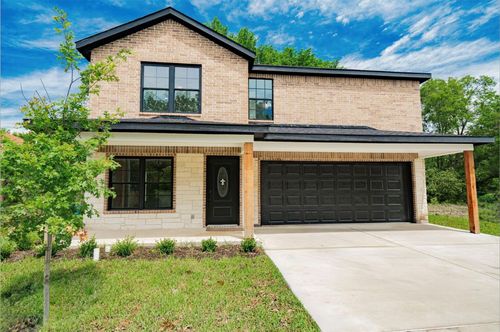 107 Chappell St, Terrell, TX, 75160-3811 | Card Image