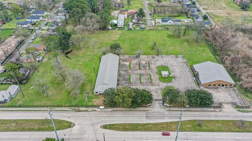 6130 Wheatley St, Houston, TX, 77091-3947 | Card Image