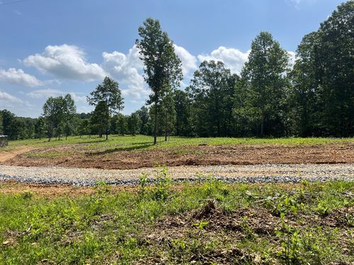 10898 Back Piney Rd, Bon Aqua, TN, 37025-3000 | Card Image