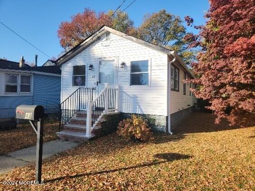 43 Shoreland Ter, North Middletown, NJ, 07748-6203 | Card Image